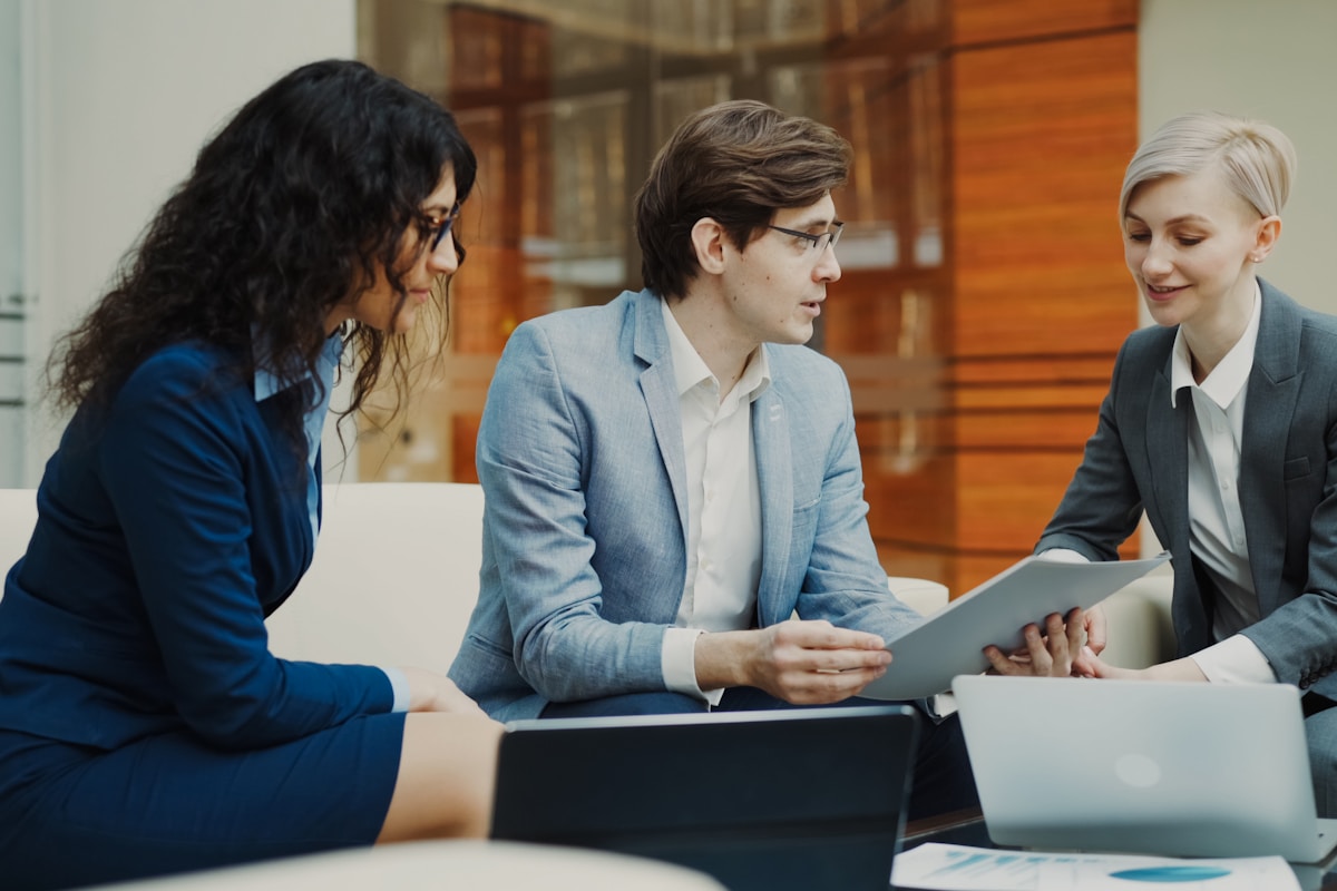 Professional payroll consultation discussion